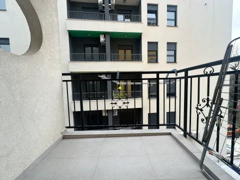 Izdavanje, garsonjera, 24m², City Kej, Podgorica - image 6