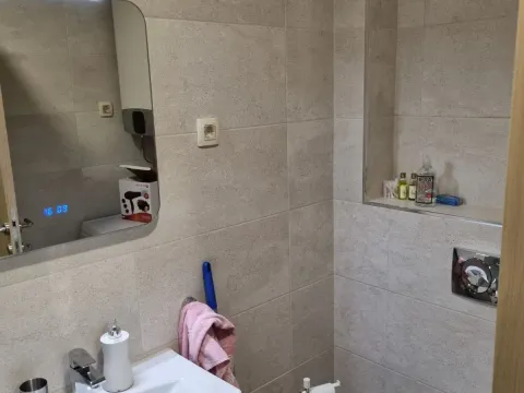 Rent, one bedroom apartment, 48m², Centar, Budva - image 8