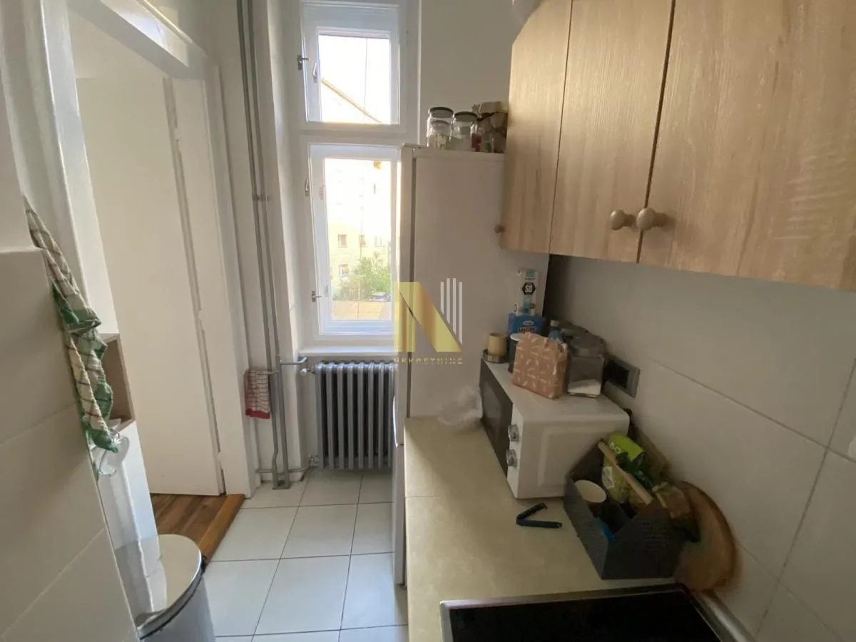 Prodaja, četvorosoban stan, 131m², Centar, Novi Sad