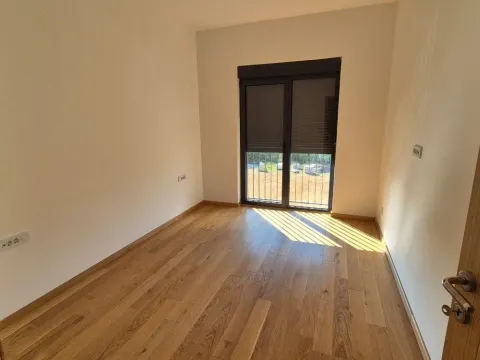 Sale, three bedroom apartment, 99m², Podgorica, Crna Gora - image 1
