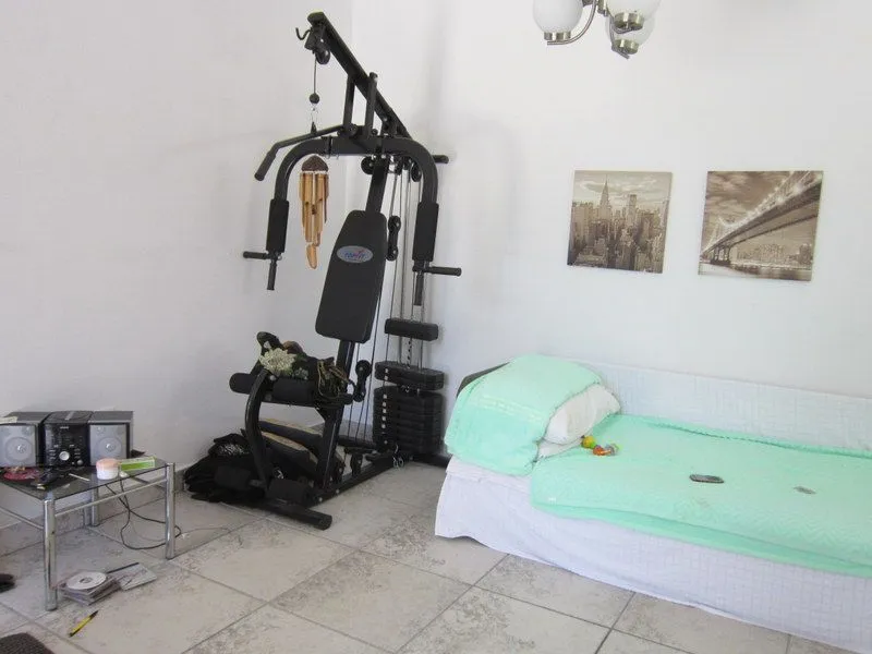 Prodaja, kuća, 380m², Utjeha, Bar
