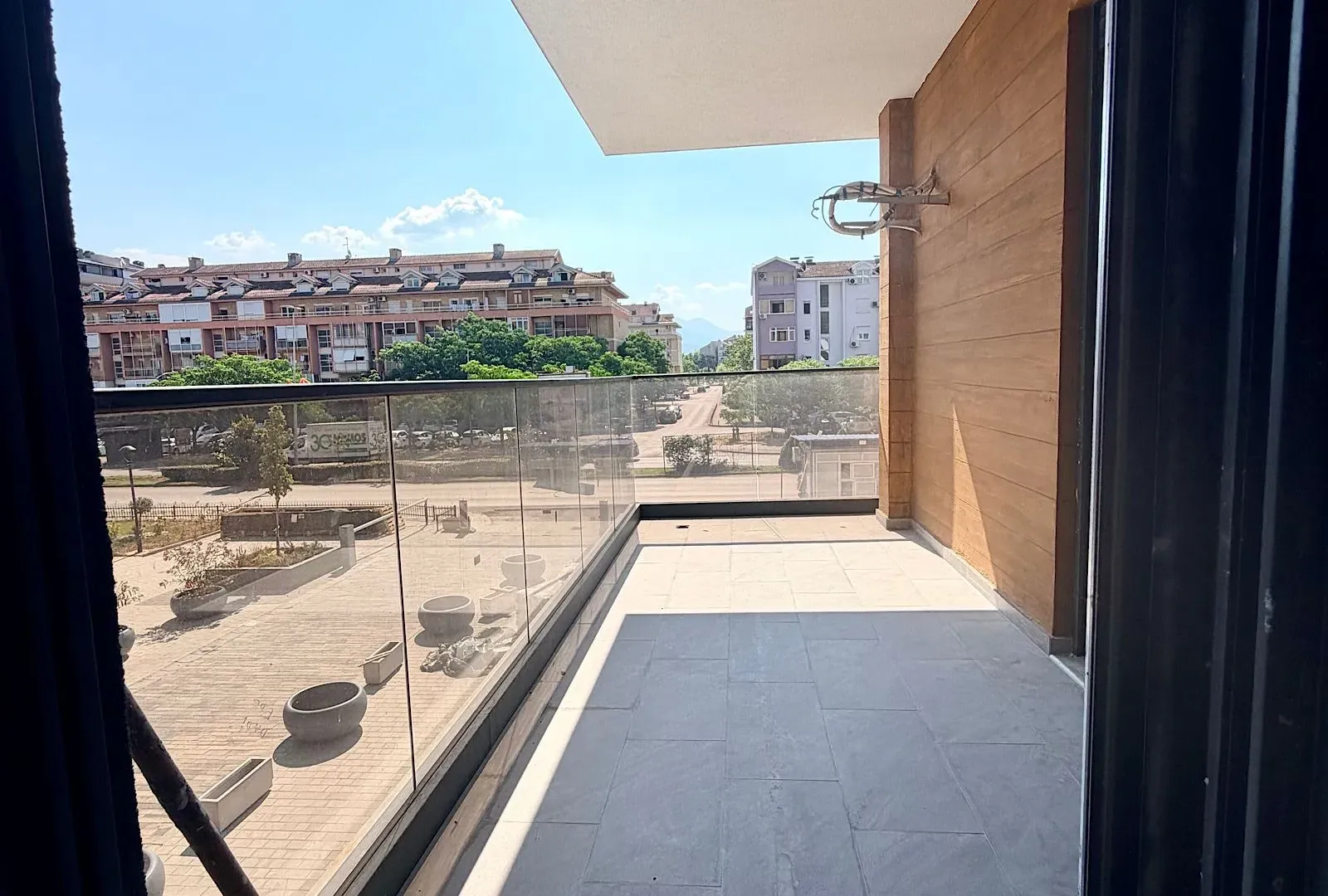Prodaja, trosoban stan, 105m², Stari Aerodrom, Podgorica