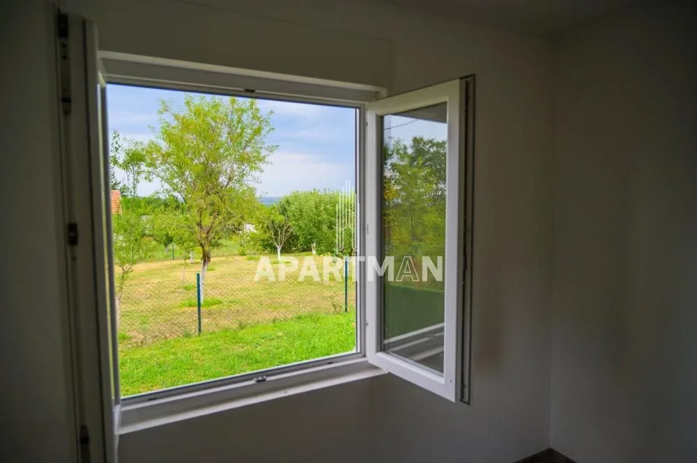 Prodaja, kuća, 33m², Krčedin, Inđija