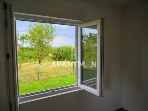 Prodaja, kuća, 33m², Krčedin, Inđija - image 11