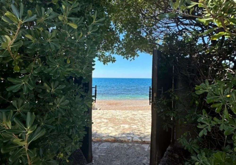 Prodaja, kuća, 467m², Dobre Vode, Bar