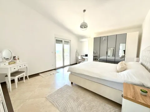 Prodaja, kuća, 315m², Dobre Vode, Bar - image 5