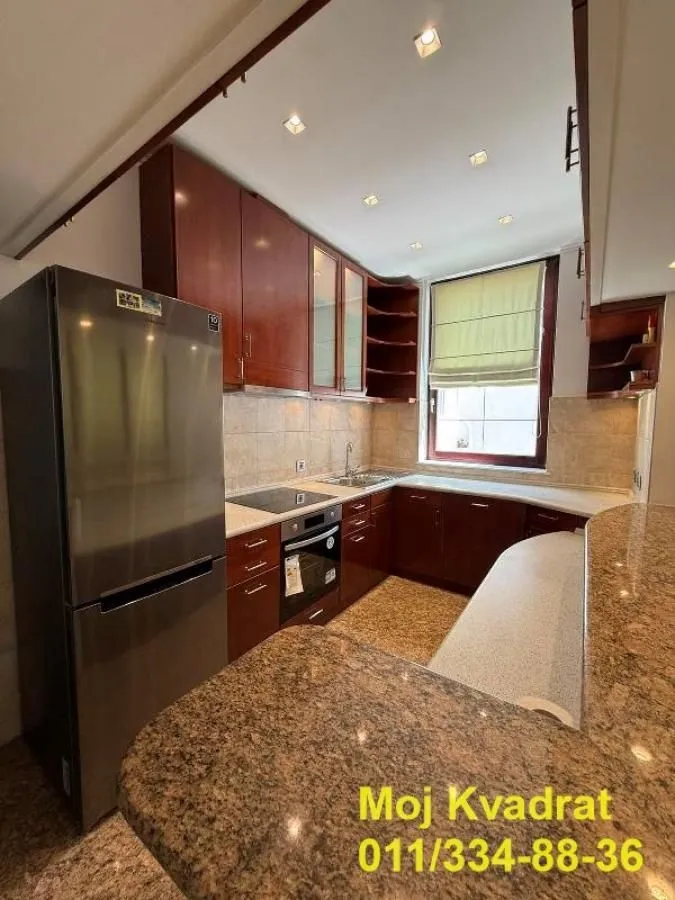 Rent, house, 312m², Voždovac Sve Podlokacije, Beograd