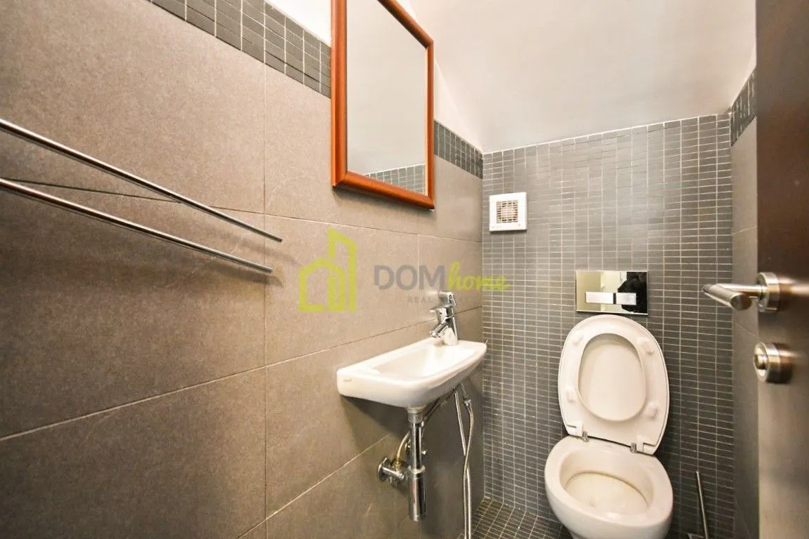 Prodaja, kuća, 230m², Mareza, Podgorica