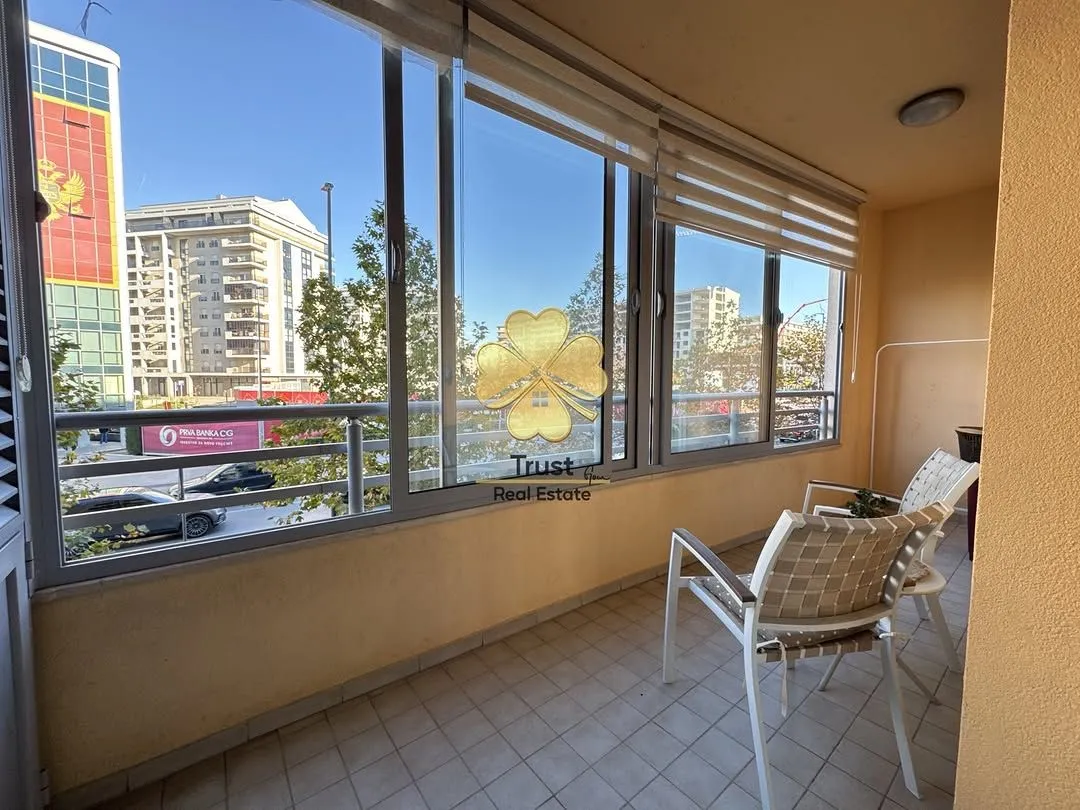 Rent, one bedroom apartment, 55m², City Kvart, Podgorica