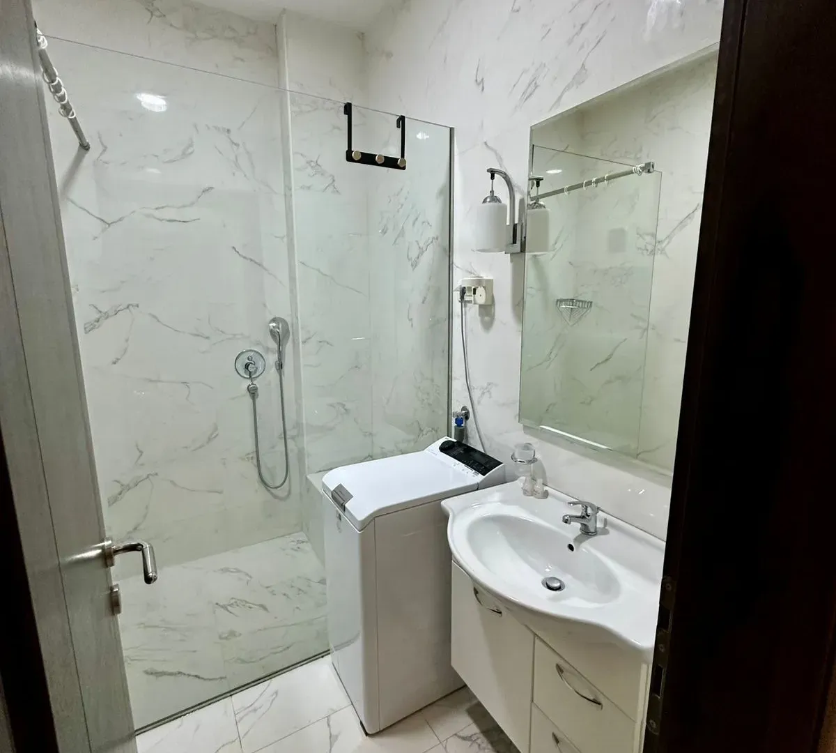 Sale, two bedroom apartment, 80m², Bečići, Budva