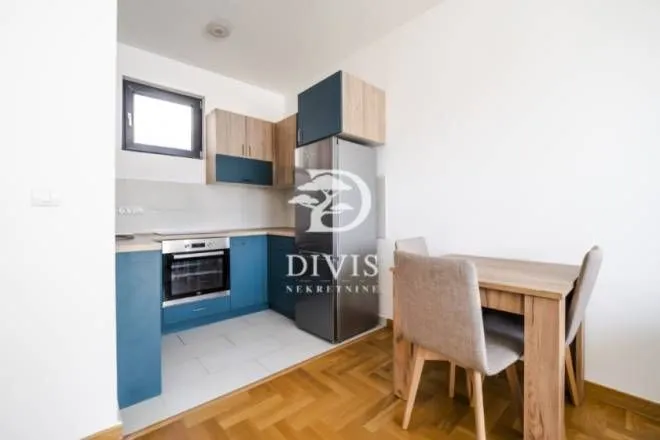Prodaja, dvosoban stan, 43m², Lion, Zvezdara Sve Podlokacije