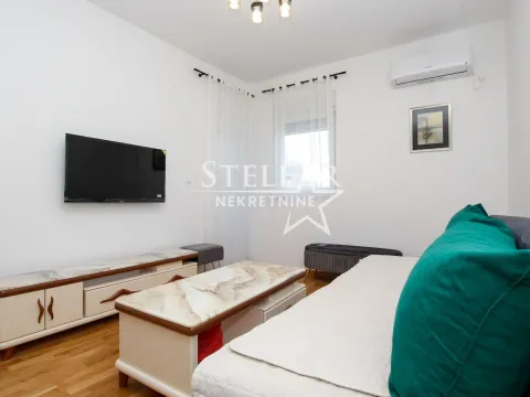 Izdavanje, jednosoban stan, 45m², Zagorič, Podgorica - image 4