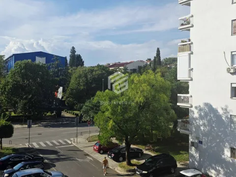 Rent, two bedroom apartment, 70m², Preko Morače, Podgorica - image 15