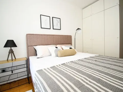 Rent, one bedroom apartment, 49m², Vezirov Most, Podgorica - image 8