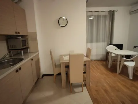 Sale, one bedroom apartment, 43m², Bečići, Budva - image 6