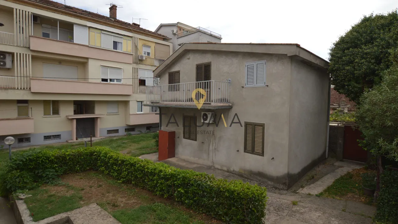 Prodaja, kuća, 120m², Centar, Podgorica