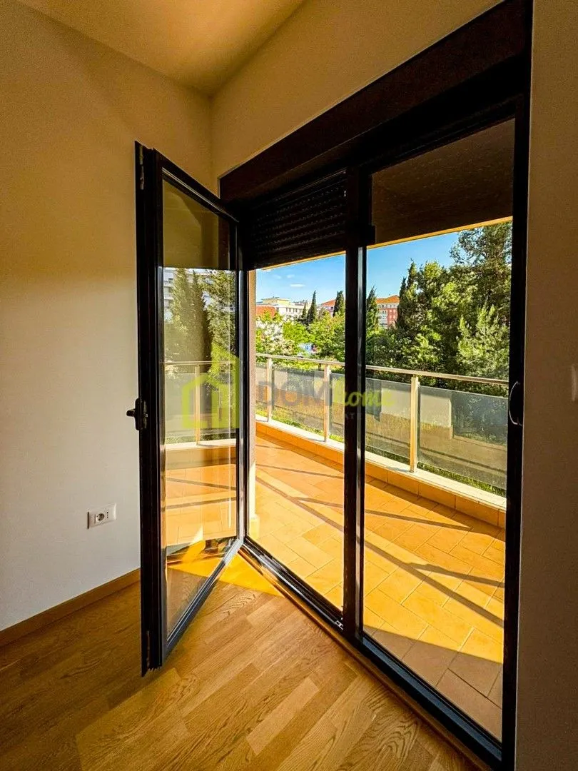Rent, two bedroom apartment, 54m², Blok 9, Podgorica
