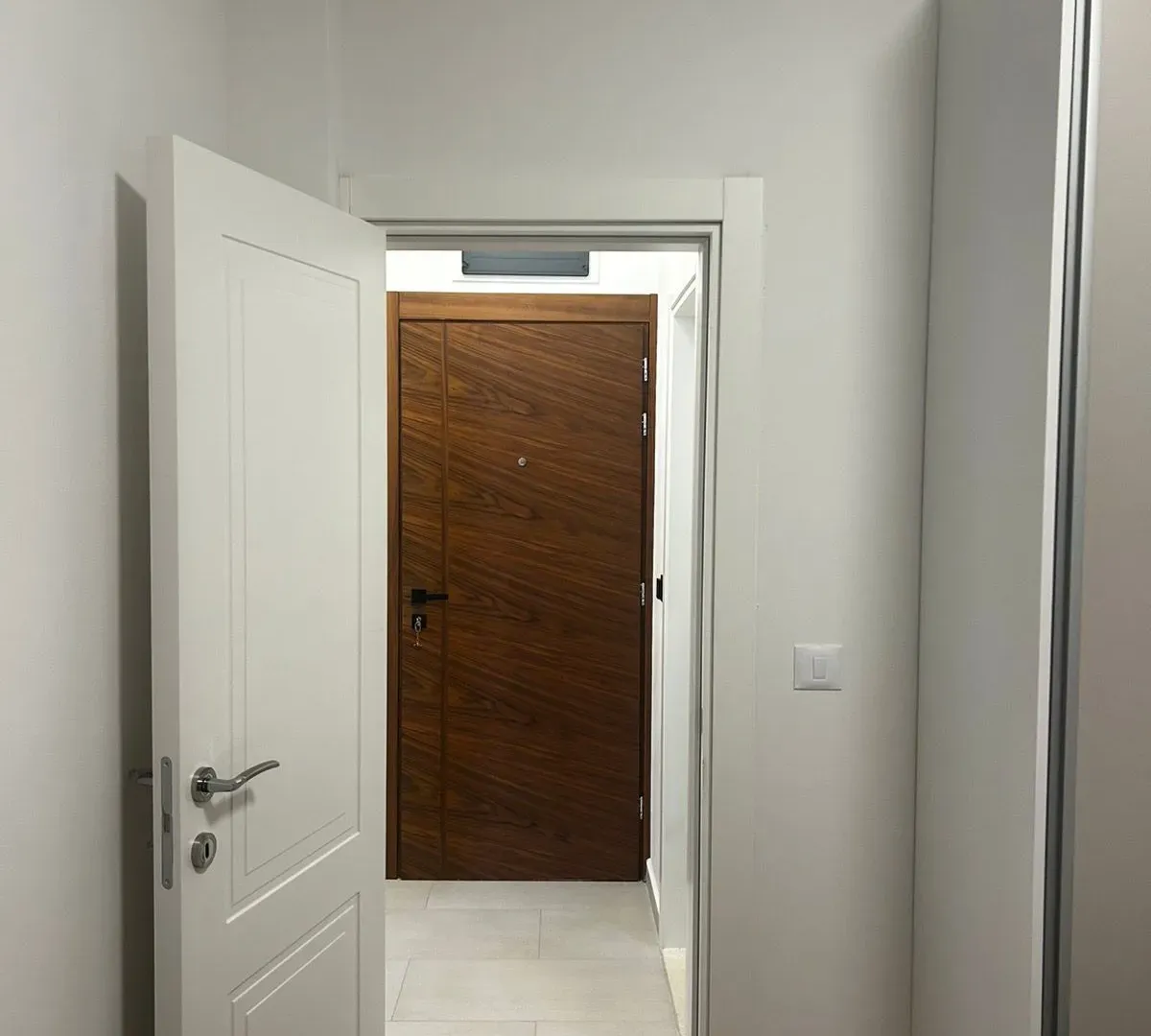 Rent, one bedroom apartment, 42m², Kava, Tivat