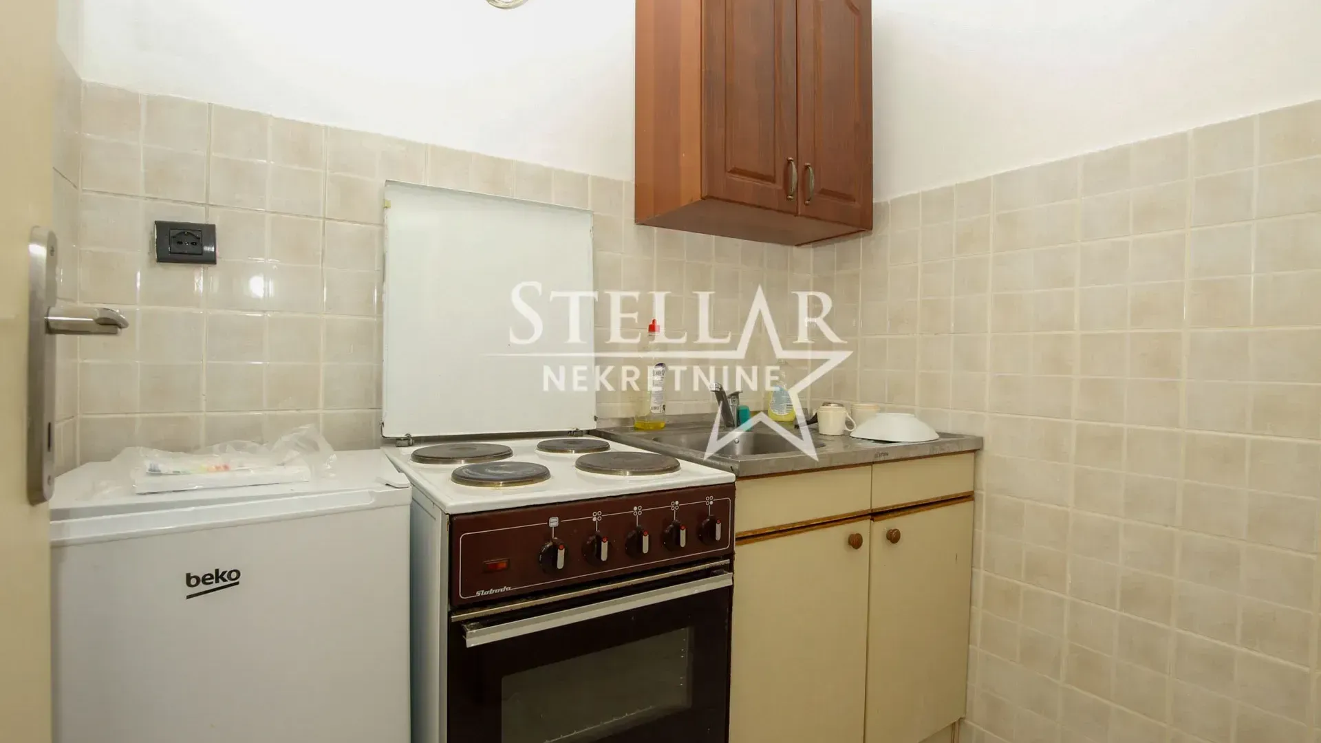 Rent, office space, 31m², Preko Morače, Podgorica