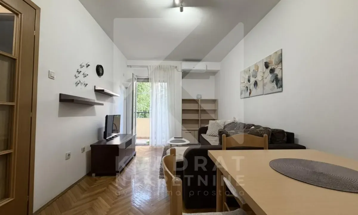 Rent, one bedroom apartment, 36m², Blok 6, Podgorica