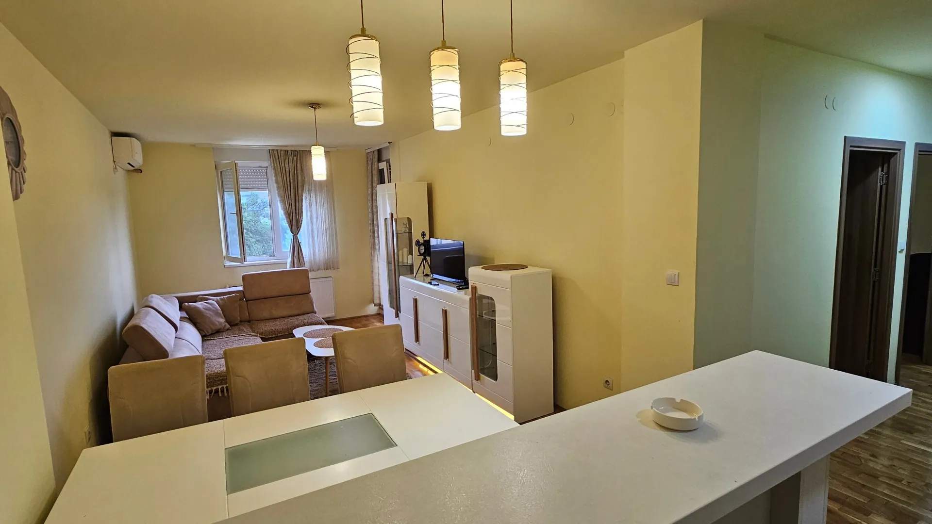 Izdavanje, trosoban stan, 65m², Nova Pazova, Stara Pazova