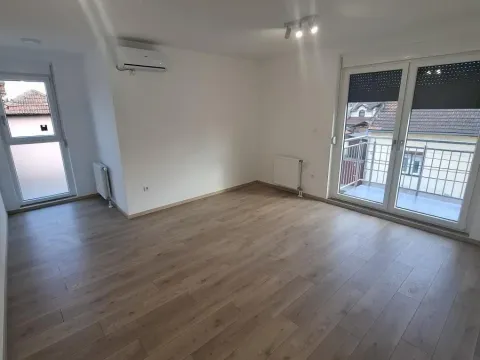 Izdavanje, četvorosoban stan, 88m², Telep, Novi Sad Sve Podlokacije - image 4
