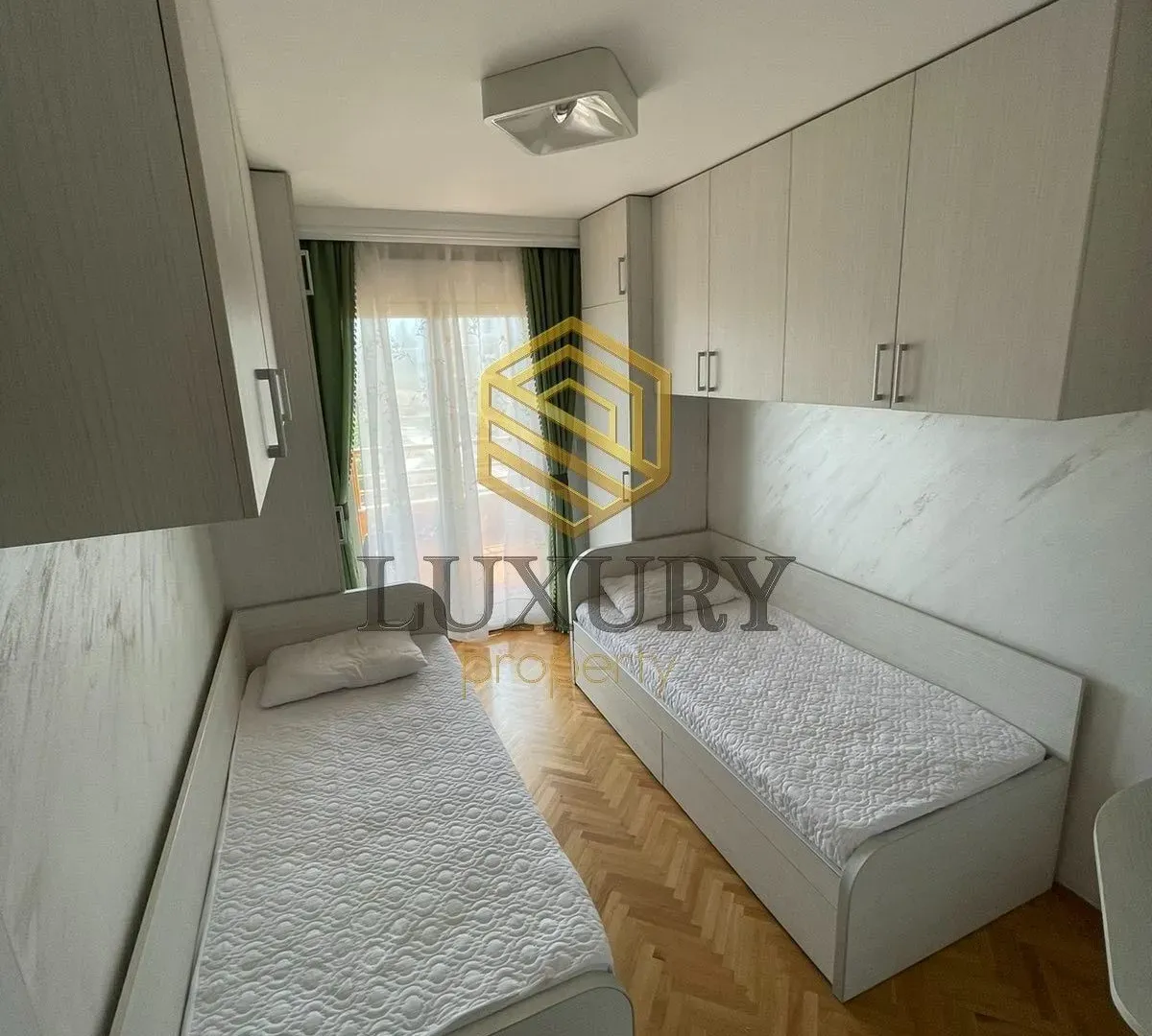 Prodaja, dvosoban stan, 75m², Ljubović, Podgorica