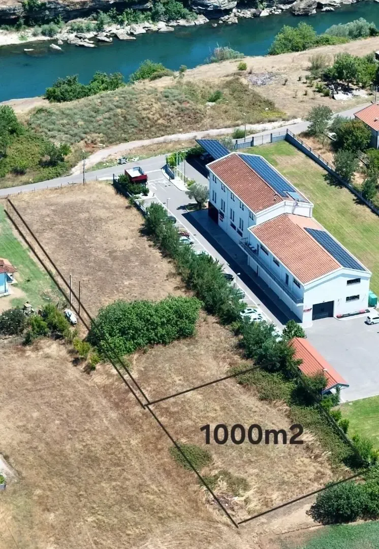 Prodaja, plac, 1000m², Donja Gorica, Podgorica