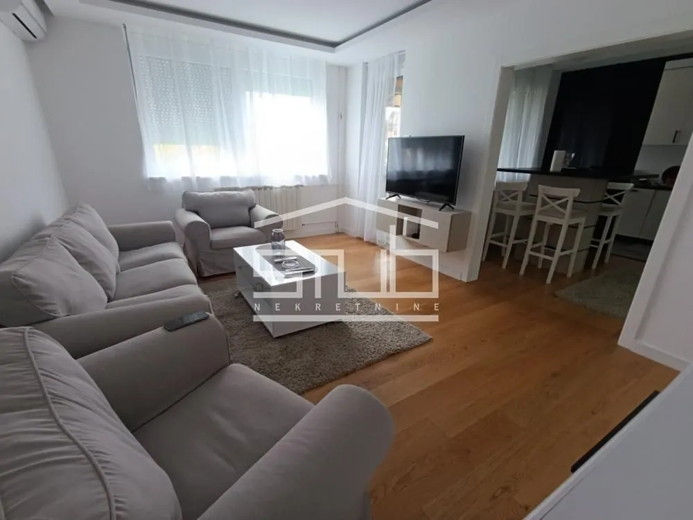 Izdavanje, dvosoban stan, 59m², Čukarica, Beograd