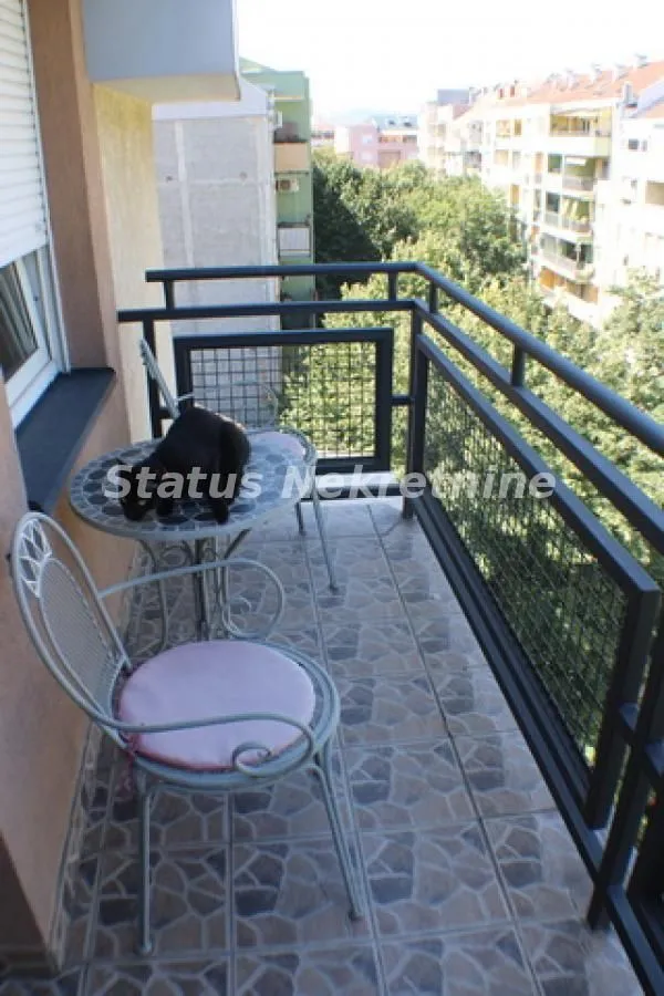 Prodaja, dvosoban stan, 59m², Grbavica, Novi Sad Sve Podlokacije