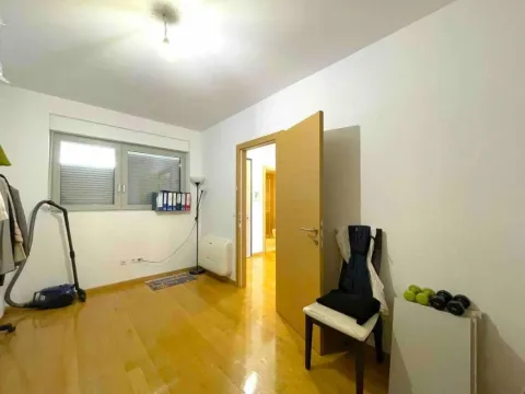 Sale, two bedroom apartment, 85m², Rozino, Budva - image 8