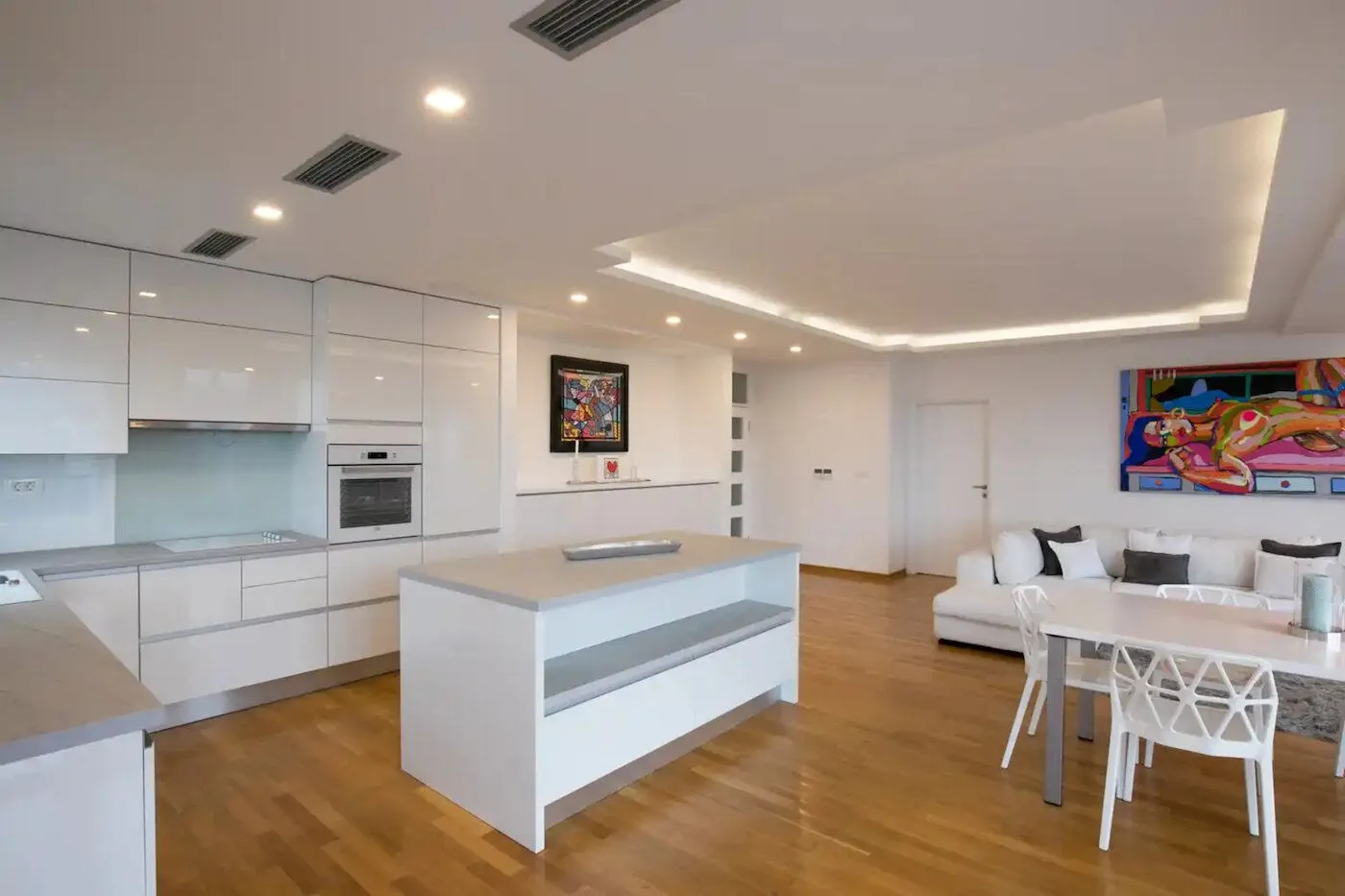 Rent, apartment, 123m², Momišići, Podgorica