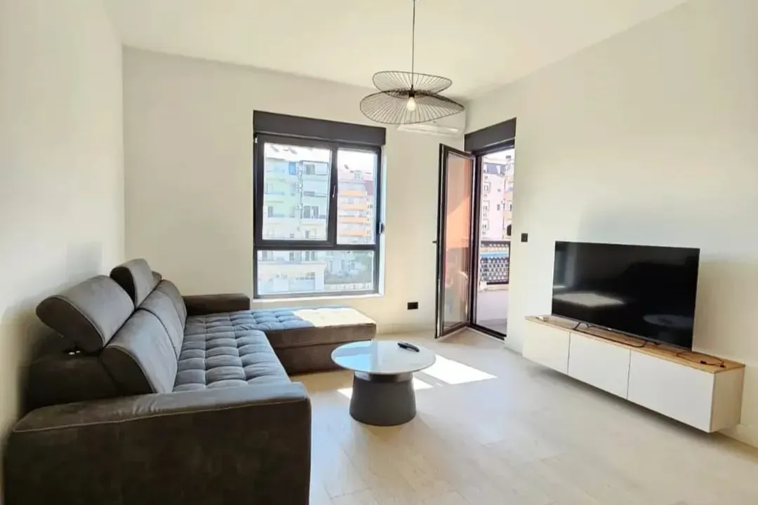 Rent, one bedroom apartment, 50m², Krivi Most, Podgorica