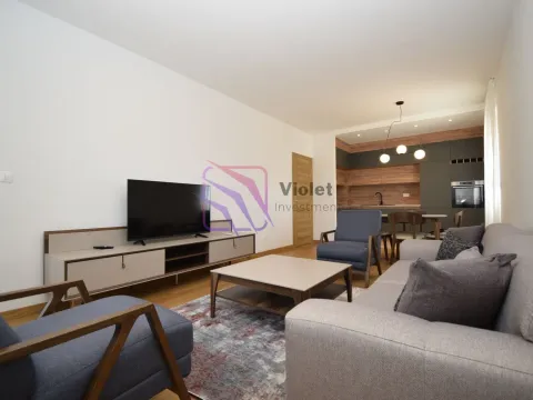 Izdavanje, dvosoban stan, 70m², New City, Podgorica - image 4