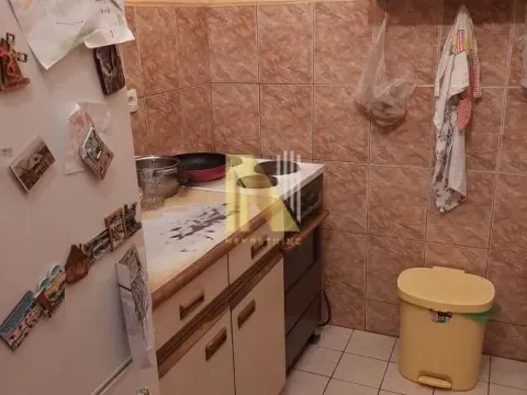 Sale, three bedroom apartment, 81m², Petrovaradin, Novi Sad - image 6