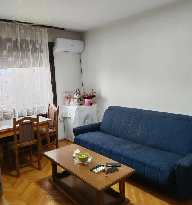 Prodaja, jednosoban stan, 32m², Kragujevac, Srbija