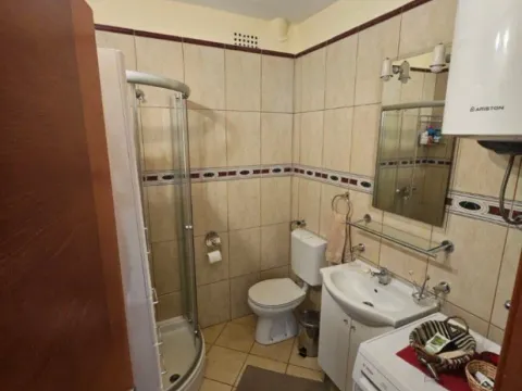 Izdavanje, jednosoban stan, 50m², Preko Morače, Podgorica - image 2