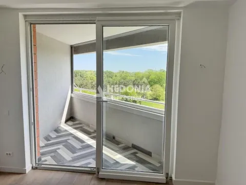 Prodaja, trosoban stan, 80m², Novi Beograd Sve Podlokacije, Beograd - image 2