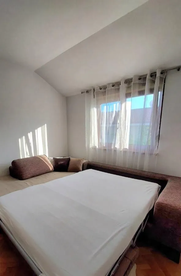 Rent, one bedroom apartment, 52m², Dalmatinska ulica, Podgorica
