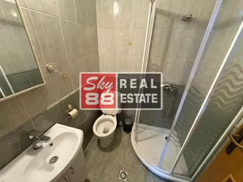 Izdavanje, kuća, 250m², Savski Venac, Beograd - image 16