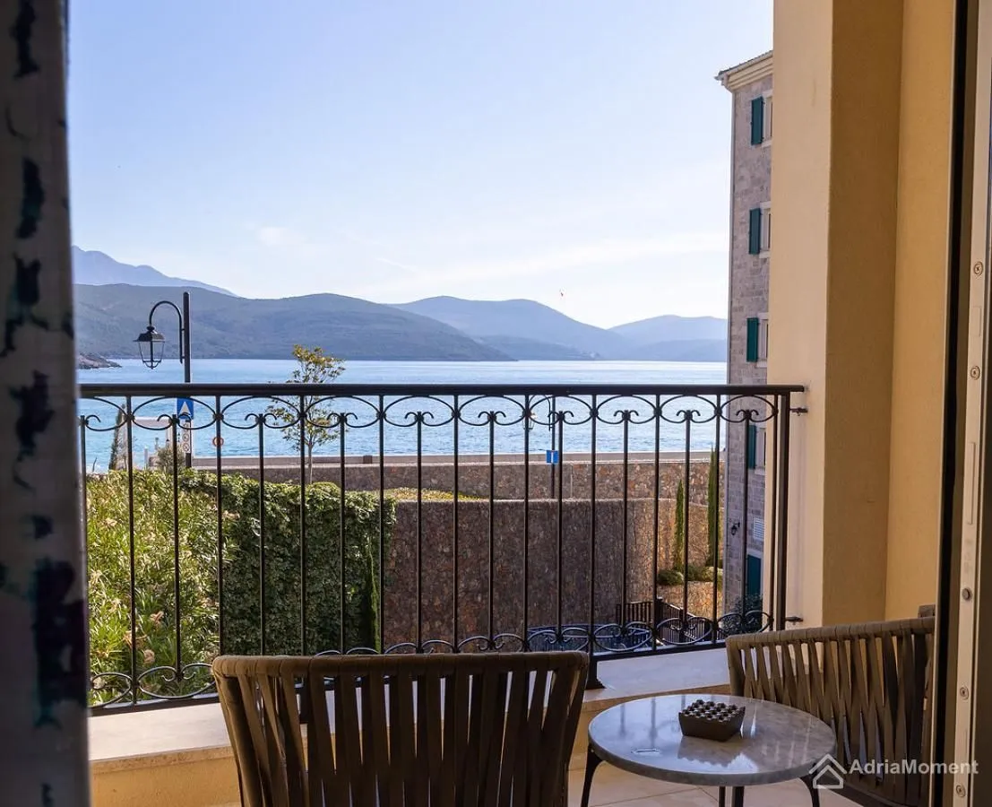 Prodaja, garsonjera, 45m², Luštica Bay, Tivat