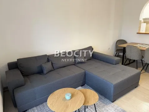Izdavanje, dvosoban stan, 48m², Centar, Novi Sad - image 2