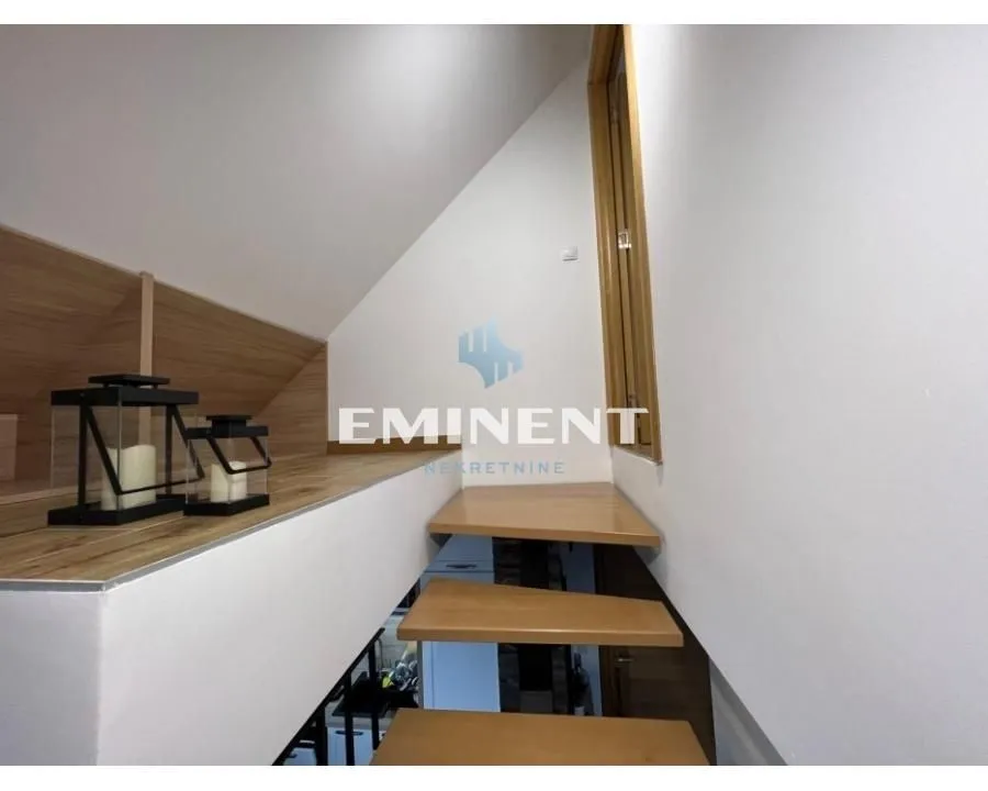 Prodaja, trosoban stan, 59m², Centar, Zlatibor
