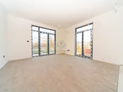 Prodaja, dvosoban stan, 61m², Zagorič, Podgorica - image 1