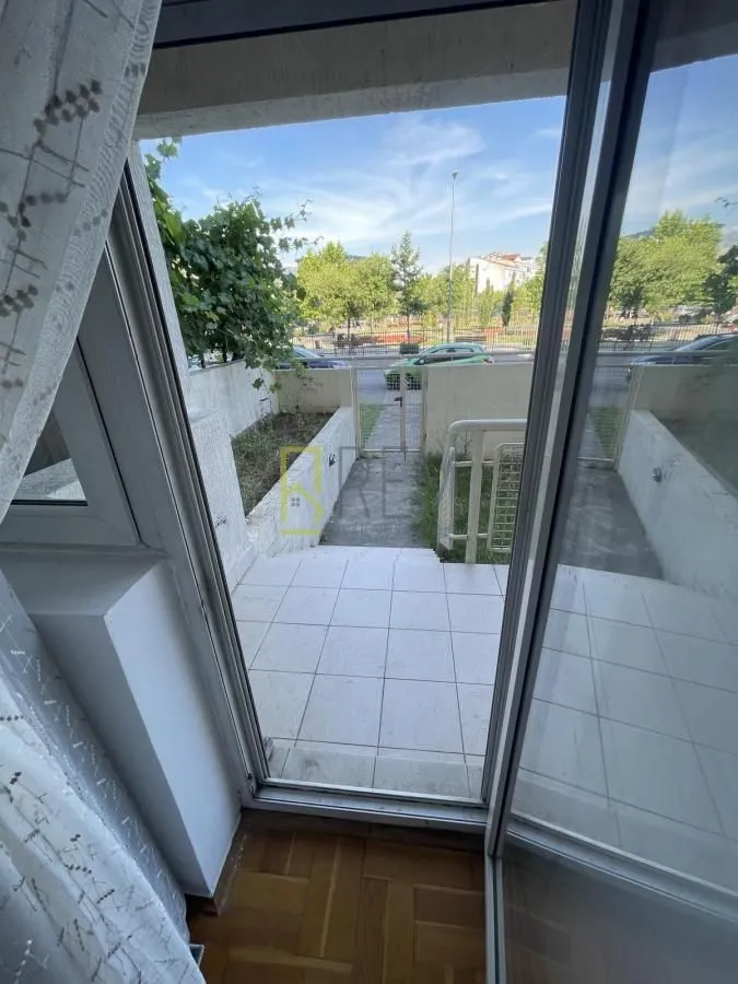 Prodaja, dvosoban stan, 65m², Stari Aerodrom, Podgorica
