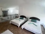 Prodaja,  kuća, 243m2, Budva