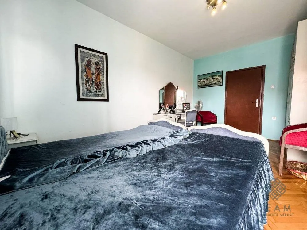 Prodaja, kuća, 210m², Masline, Podgorica