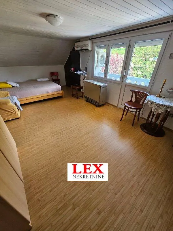Sale, house, 191m², Mladenovac, Beograd