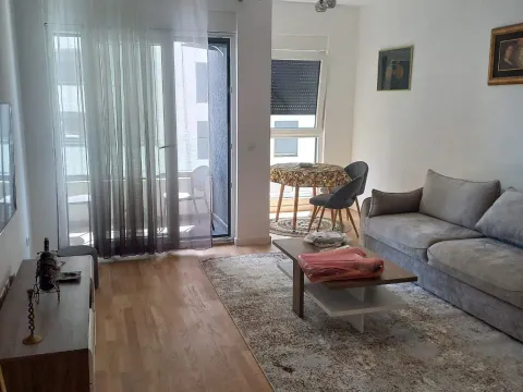 Rent, studio apartment, 36m², Centar, Bar - image 9