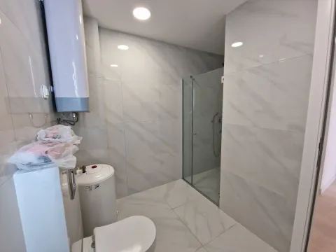 Sale, two bedroom apartment, 77m², Budva, Crna Gora - image 16